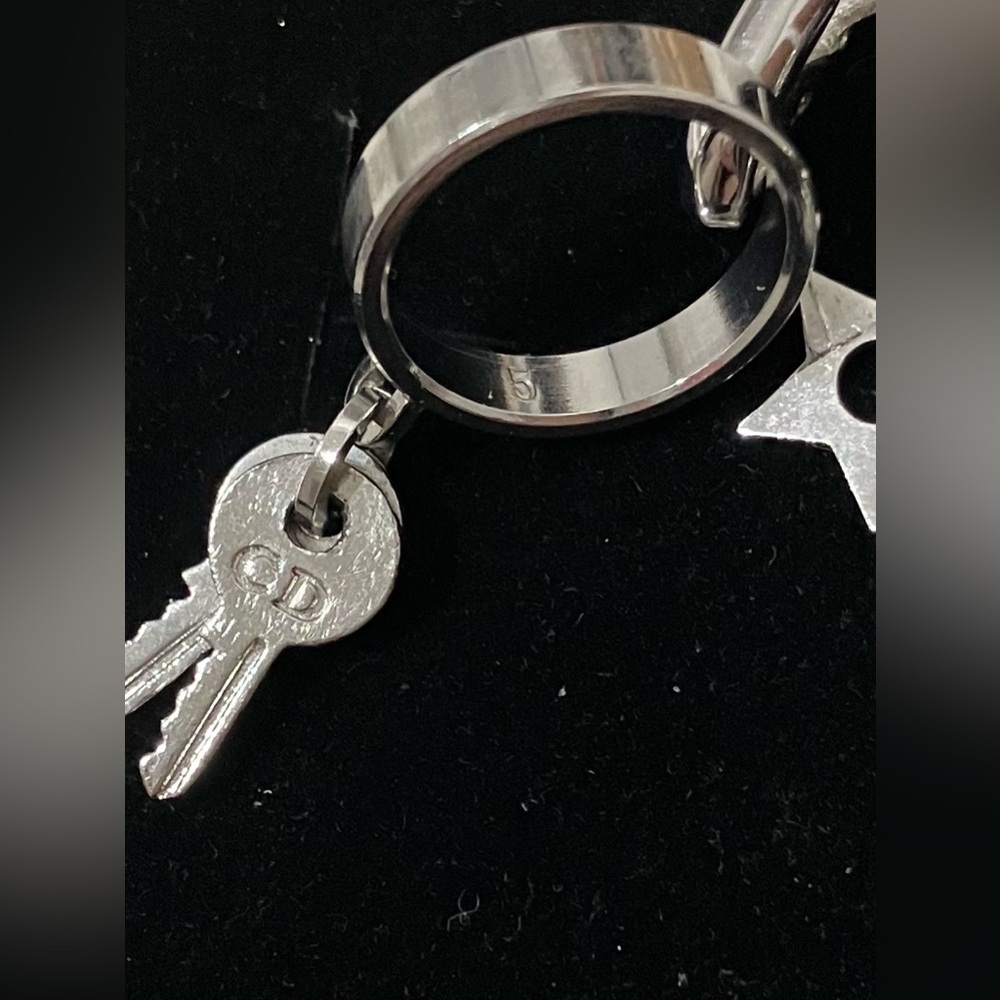 Dior Vintage Hardcore Safety Pin Star Key Ring Set - Picture 4 of 10